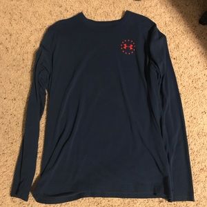 UA large long sleeve tee